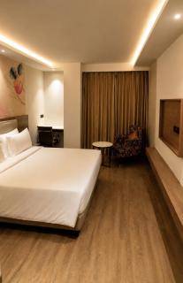 Quality Inn Serenity Lucknow - 5