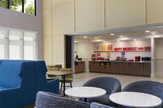 Hampton Inn and Suites Austin - Lakeway - 3