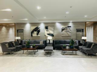 MoA S Residences Family Suite with balcony - Manila - 8