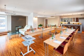 Ibis Praha Old Town - 8
