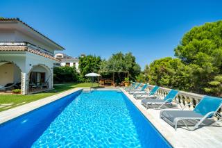Villa Allyson Boutique Guesthouse - 1