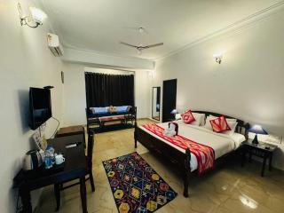 Jag Aravali Resort - 8