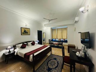 Jag Aravali Resort - 1