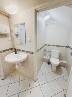 Fantastic-Inn Kraków - KR6 Room A102 - 1