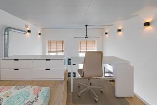 Rock and Telegraph Loft by Polo Apartments - 2