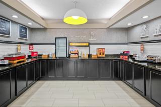 Hampton Inn Bloomington West - 3