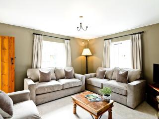 The Farmhouse - Reg - 9