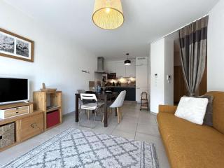 Appartement 3 étoiles, 42m², terrasse ensoleillée, 4 pers., Briançon - 0