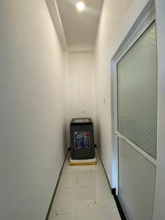 Kings Gate Home Stay - 4