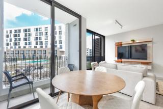 One Rosebank Where Contemporary Comfort Awaits - 8