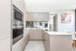 One Rosebank Where Contemporary Comfort Awaits - 3