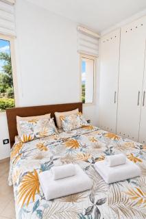 Pool days & ocean air-Spacious 2BR - 5