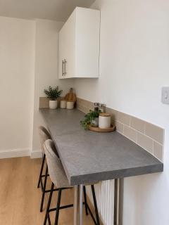 3 Bed Home in Seaham with FREE Parking For Cars & Vans - 2