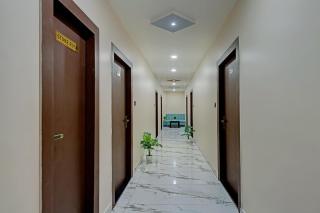 Hotel Rc Inn - 2