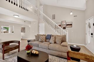 3BR Home, Avon IN Extended & Monthly Stays - 2