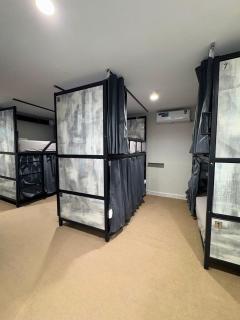 The Loft Hostel - 9