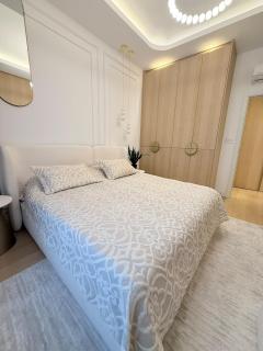 Belgrade BW KING 1BR Apartment - 4