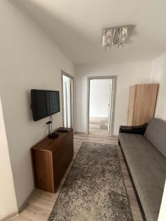Central 2-Room Apartment - 7