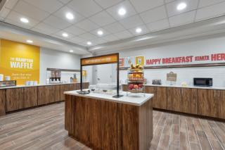 Hampton Inn & Suites Corsicana - 4