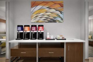 Hampton Inn Yorkville - 2