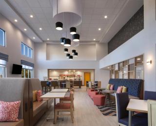 Hampton Inn & Suites Cleveland-Mentor - 4