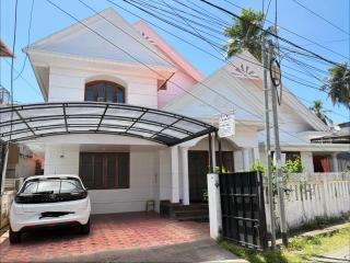 Spice Nest Homestay 8 Minutes to Fort Kochi - 8