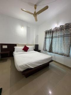 New Sri Venkatesha Residency - 2