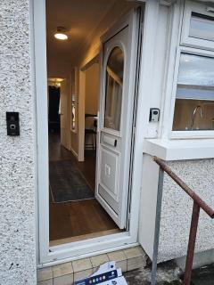 Glasgow bellahouston house! - 6