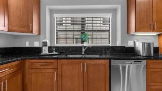Sun, Fun & Summer Getaway - TownHome by Disney! - 1