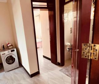 secure neighborhood, family friendly, 5min drive to all amenities - 4
