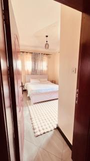 secure neighborhood, family friendly, 5min drive to all amenities - 3