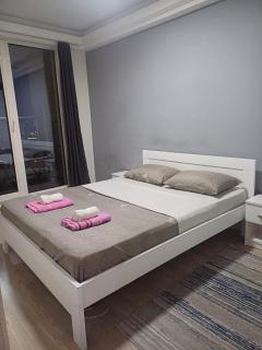 28th floor Apartment with unique view - 8