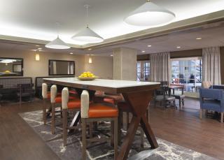 Hampton Inn Charleston-Southridge - 5
