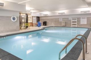 Hampton Inn & Suites Cincinnati / Uptown - University Area - 3