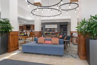Hilton Garden Inn West Chester - 2