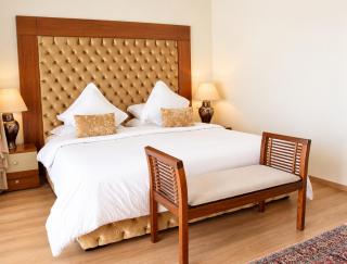 Timeless Villa at Golf course with private pool - 8