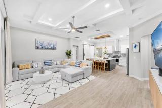 Palm Bay Home with Game Room, near Beaches - 9