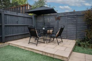 15 Mins to Sizewell C - Driveway Parking - Contractor Friendly - 2 Bedroom - 6