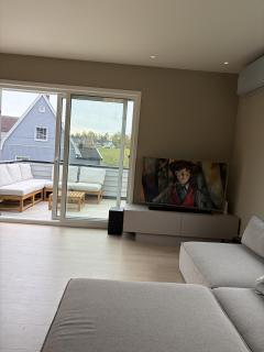 Modern Home in Nordre Skoyen, close to Metro - 7