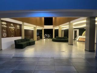 Luxury beachfront 1 bedroom apartment - Mombasa - 8