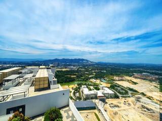 Level 19 Corner Unit With Hill View - 6