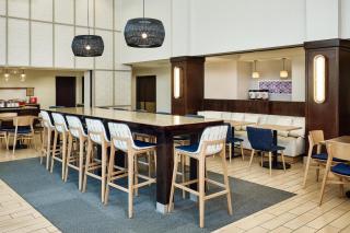 Hampton Inn & Suites Destin - 5