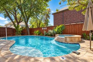 5BD DFW Mansion - Pool Cinema Games - 8