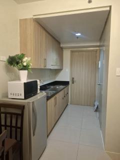 The Executive Suites at Shore Residences - Manila - 4
