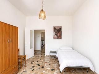 GuestHost - Matera Central Apartment - 8