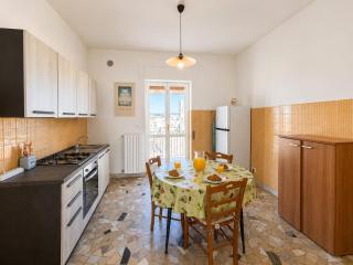 GuestHost - Matera Central Apartment - 5