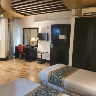 Hotel Al Safinaa - 0