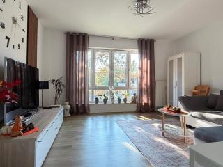 Schöne helle & gemütliche Wohnung in Altstadtnähe - 2