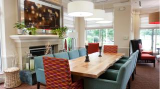 Hilton Garden Inn Secaucus/Meadowlands - 2