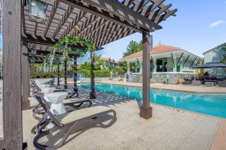 Sunny Summer Awaits - Renovated Townhome by Disney! - Orlando - 7